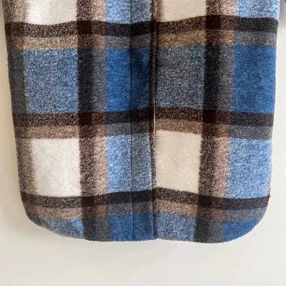 🏷️ SOLD • H&M • Oversized Coat Shacket in Blue Plaid • Small - Picture 6 of 13